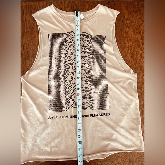 H&M Joy Division | Graphic Tank Top Muscle Tee | Soft Dusty Pink - Picture 12 of 12